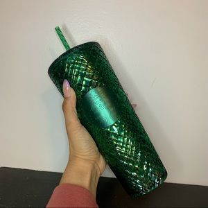 Starbucks 
Spring 2022
Easter Vibes!
Size: Venti 
True Green jeweled Tumbler!